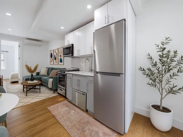 185 Hester Street image 1 of 5