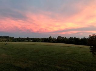 427 Compton Rd SE, Silver Creek, GA 30173