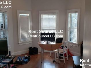 121 Columbia St #3, Cambridge, MA 02139