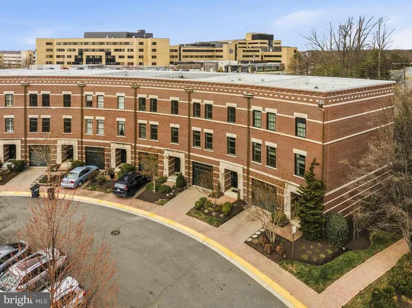 12138 Chancery Station Cir, Reston, VA 20190