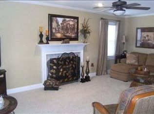 606 Fairview Rd, Greer, SC 29651