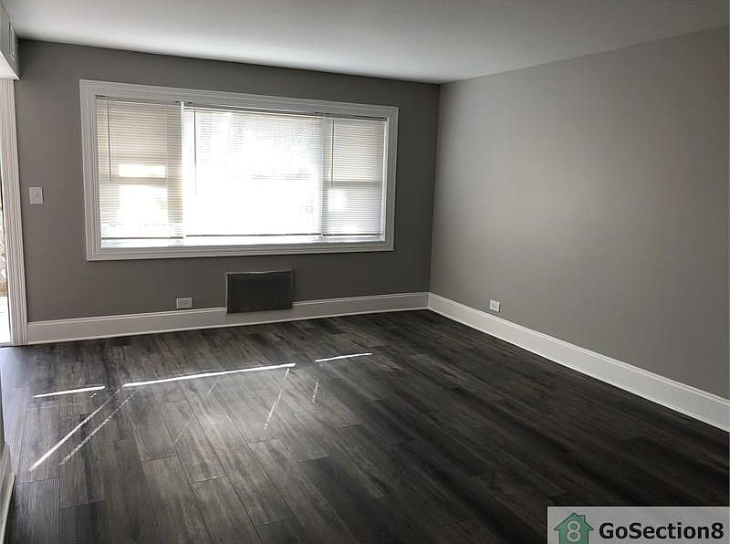 2nd image of 7750 S Coles Ave