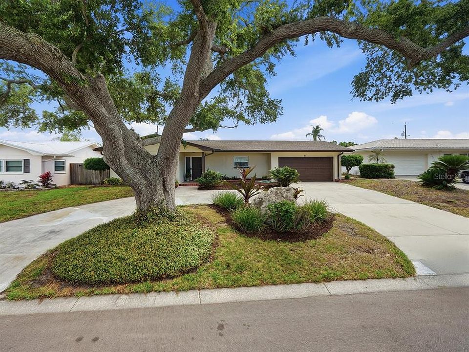 1st image of 3650 Shady Bluffs Dr
