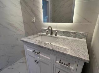 75 Pothier St FLOOR 2, Manville, RI 02838