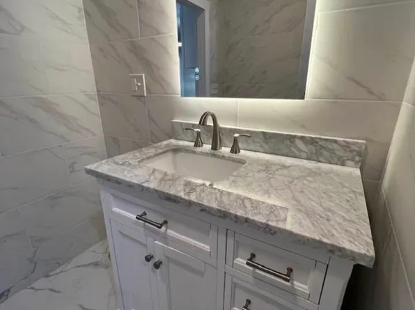 75 Pothier St Floor 2, Manville, RI 02838