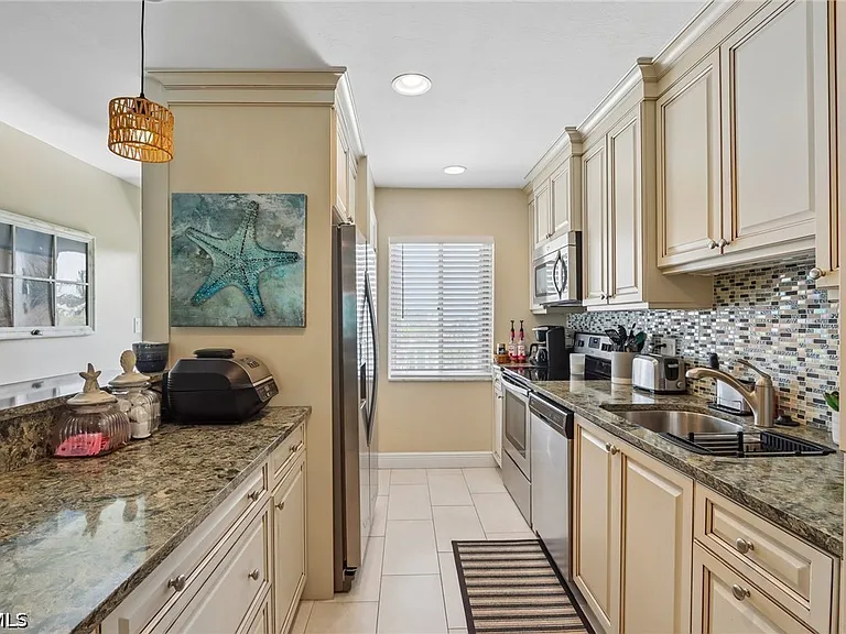 7400 Estero Blvd #315 — Photo 12