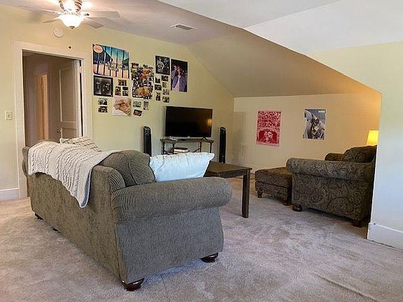 3rd image of 1603 Linden Ave Floor 2