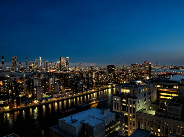 524 East 72nd Street image 5 of 30