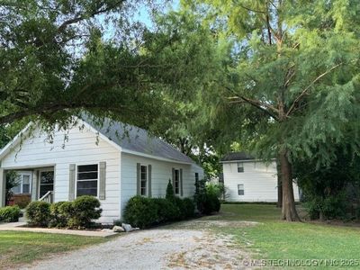 821 E 7th St, Ada, OK, 74820