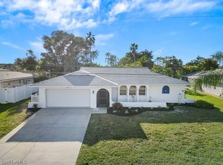 3648 SE 8th Pl, Cape Coral, FL 33904