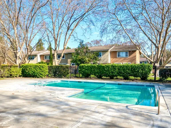 580 Santa Alicia Drive, Rohnert Park, CA 94928