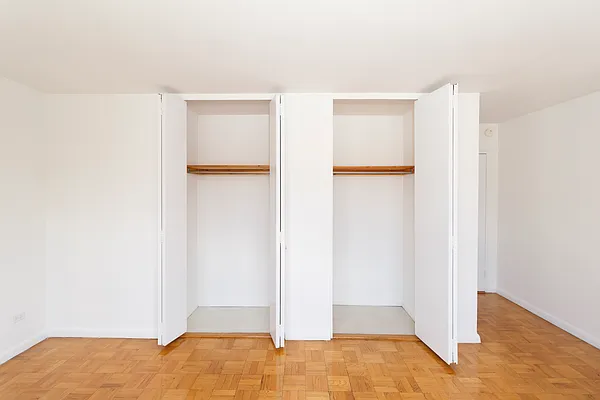 Rented by Siba Management Inc. | media 10