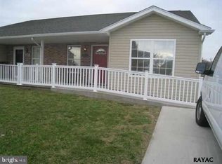 10 Bonniefield Cir, Gettysburg, PA 17325