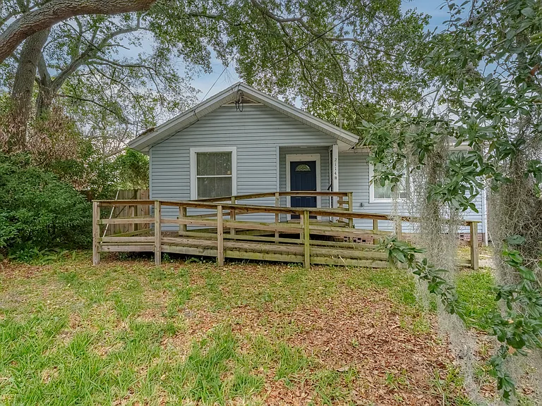 2114 Merrill Ave — Photo 18