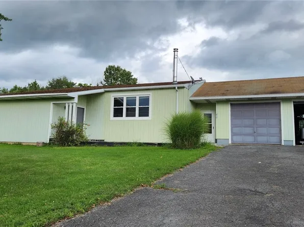 86 Kline Rd, Pennellville, NY 13132
