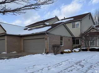 22901 Woodcreek Dr #61, Taylor, MI