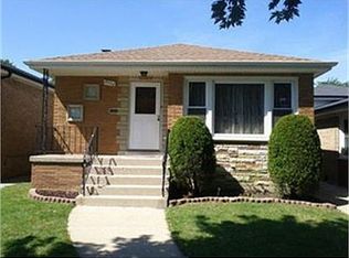 8420 S Kenneth Ave, Chicago, IL 60652