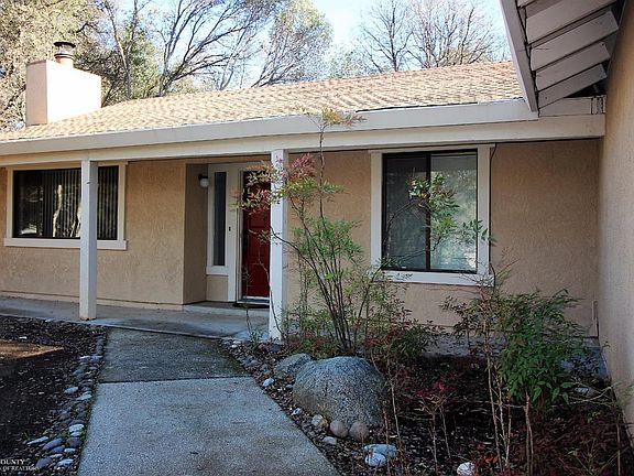 2nd image of 17919 Foxtail Dr