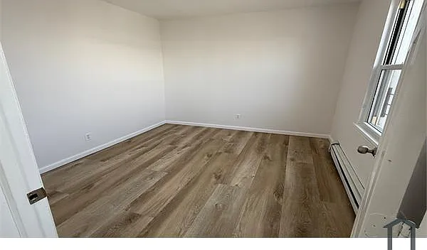 80 Van Buren St #2 — Photo 8