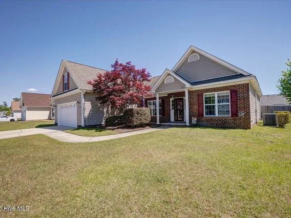 110 Blackheath Drive, New Bern, NC 28560