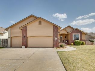 3704 N High Point St, Wichita, KS 67205