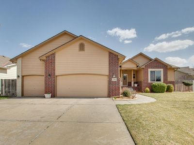 3704 N High Point St, Wichita, KS, 67205