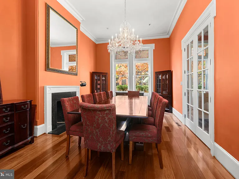 1007 N Calvert St — Photo 12