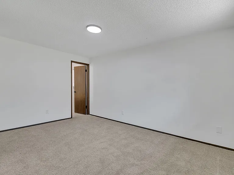 8832 20th Ave SW — Photo 16
