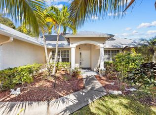 981 SW McCracken Ave, Port Saint Lucie, FL 34953