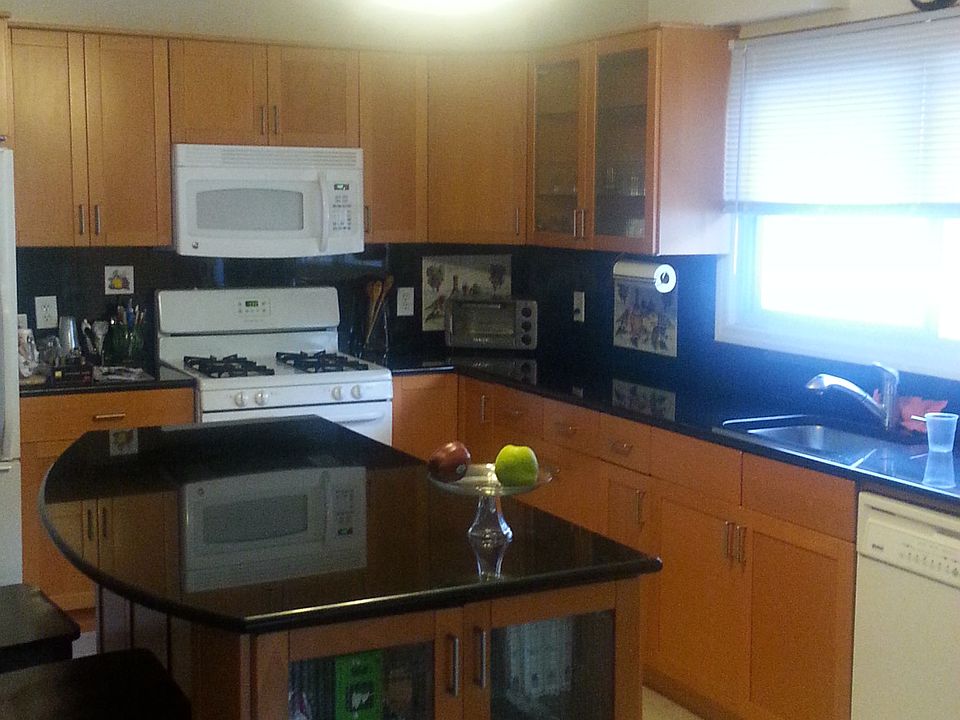 1st image of 2751 E 64th St #2