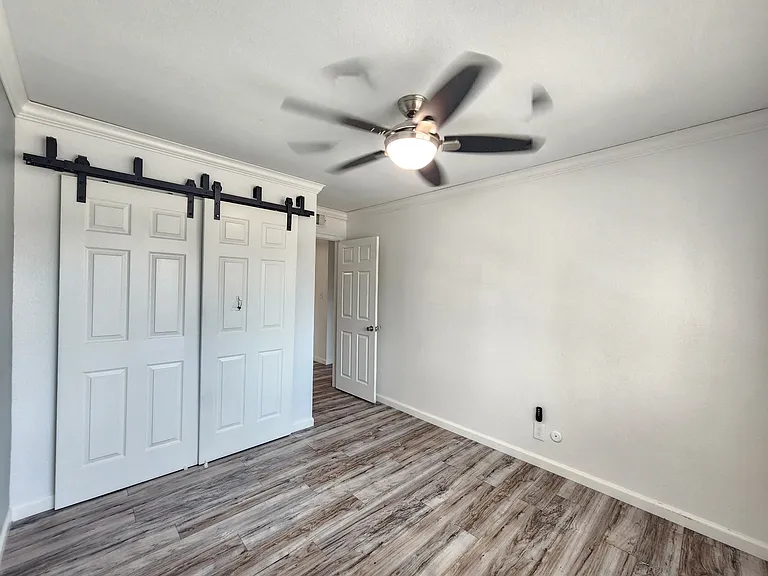 2236 Peach Ave #4 — Photo 19