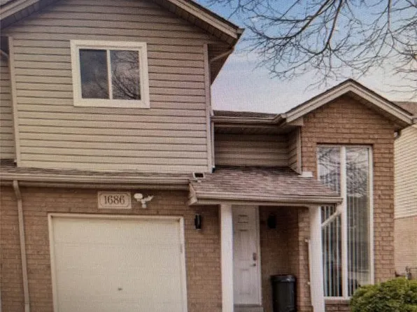 1686 Fieldcrest Ln, Tecumseh, ON N8N 4Z8