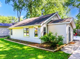 37905 N Loyola Ave, Beach Park, IL 60087