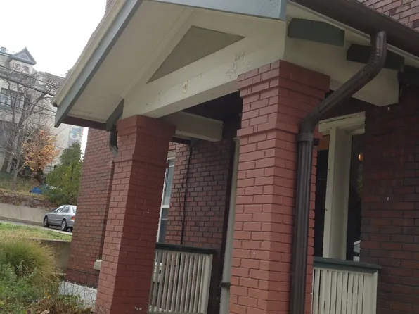 218 John St NE APT 1, Grand Rapids, MI 49503