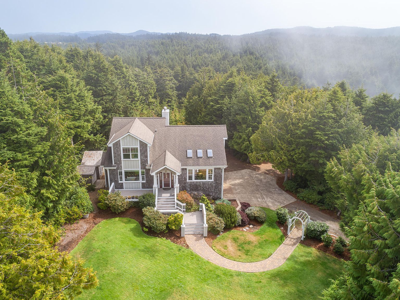 630 SW Edgewater Dr, Waldport, OR 97394 Zillow