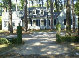 808 Trinity Dr W, Wilson, NC 27893