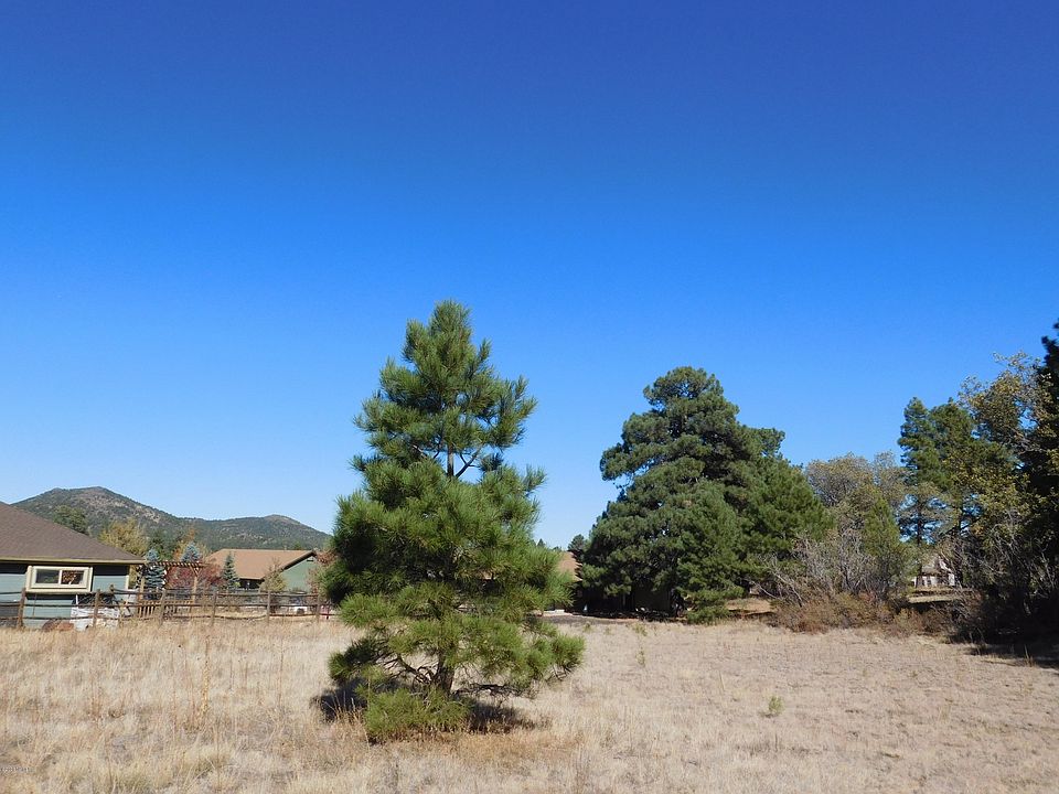 2nd image of 941 S Cypress Poin #204