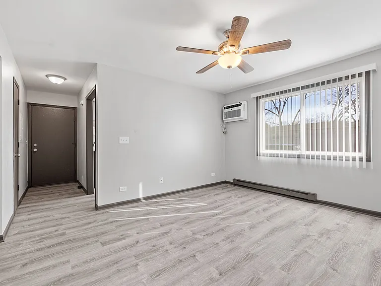 LIVING ROOM 2 - Hall to kitchen, Front door & walk in pantry. New A/C unit, Floors, Fan & blinds