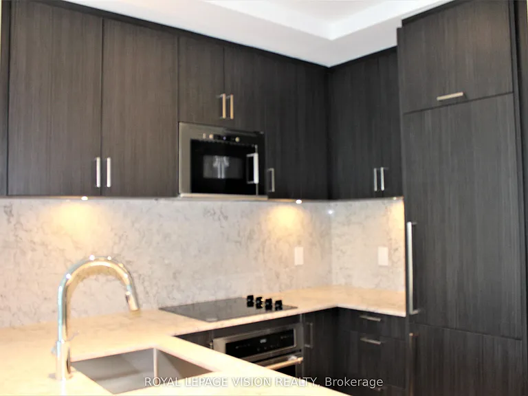 280 Howland Ave #527 — Photo 4