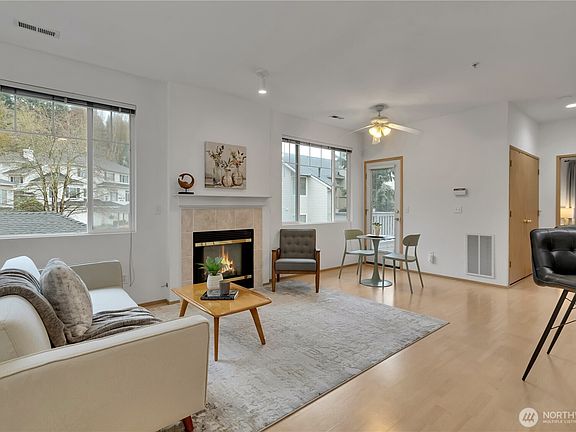 5th image of 4710 Mill Pond Drive SE #309