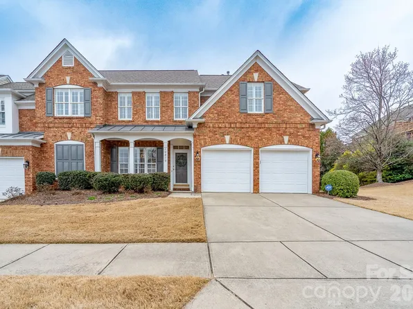 10879 Rogalla Dr, Charlotte, NC 28277