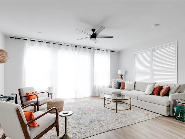 1335 Claytor Ln — Photo 13