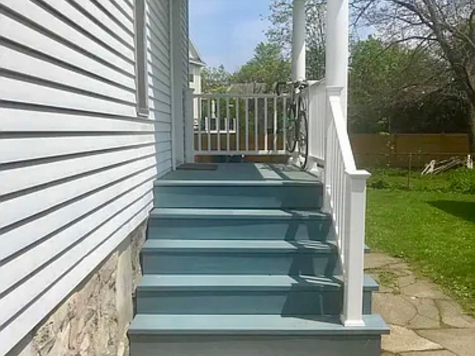 1st image of 48 Park St #1