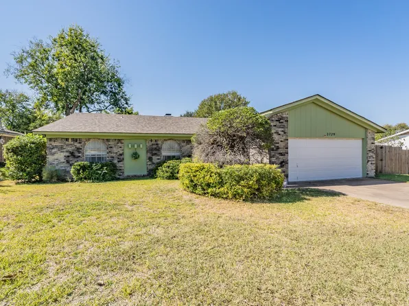 3729 Dawn Dr, North Richland Hills, TX 76180