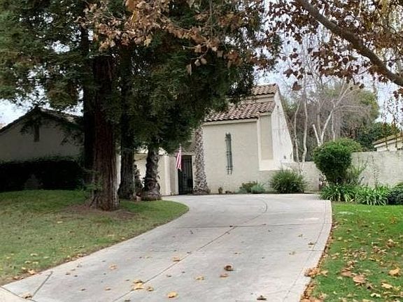 3rd image of 3502 Ignacio Cir