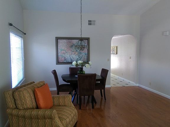5th image of 9284 Solana Dr
