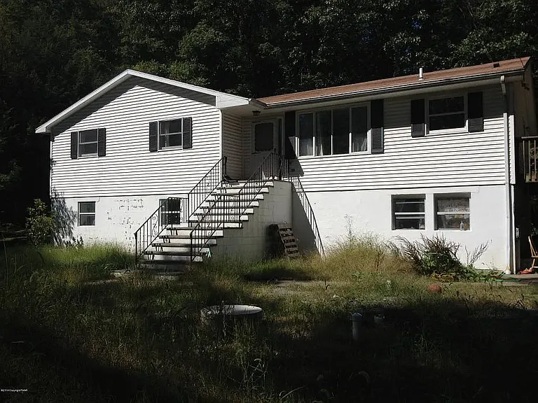 113 Ash Ln #1 — Photo 1