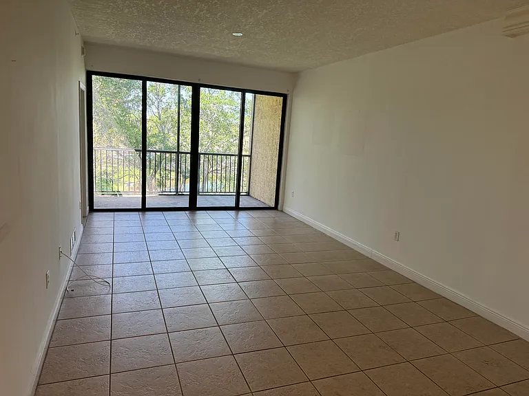 6729 Coral Lake Dr #6729 — Photo 22