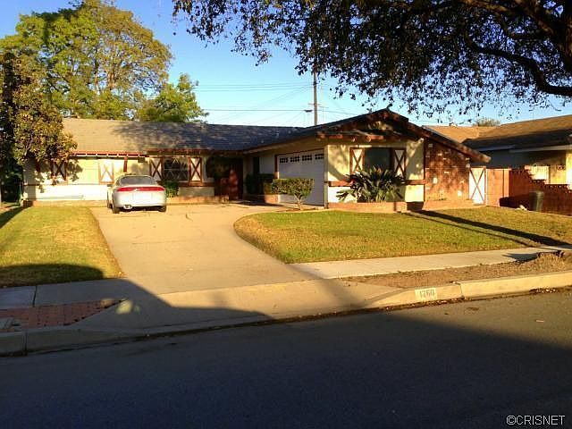 1st image of 1260 York Ave