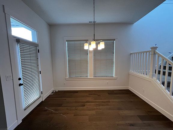 2nd image of 7046 SE Chinquapin Dr